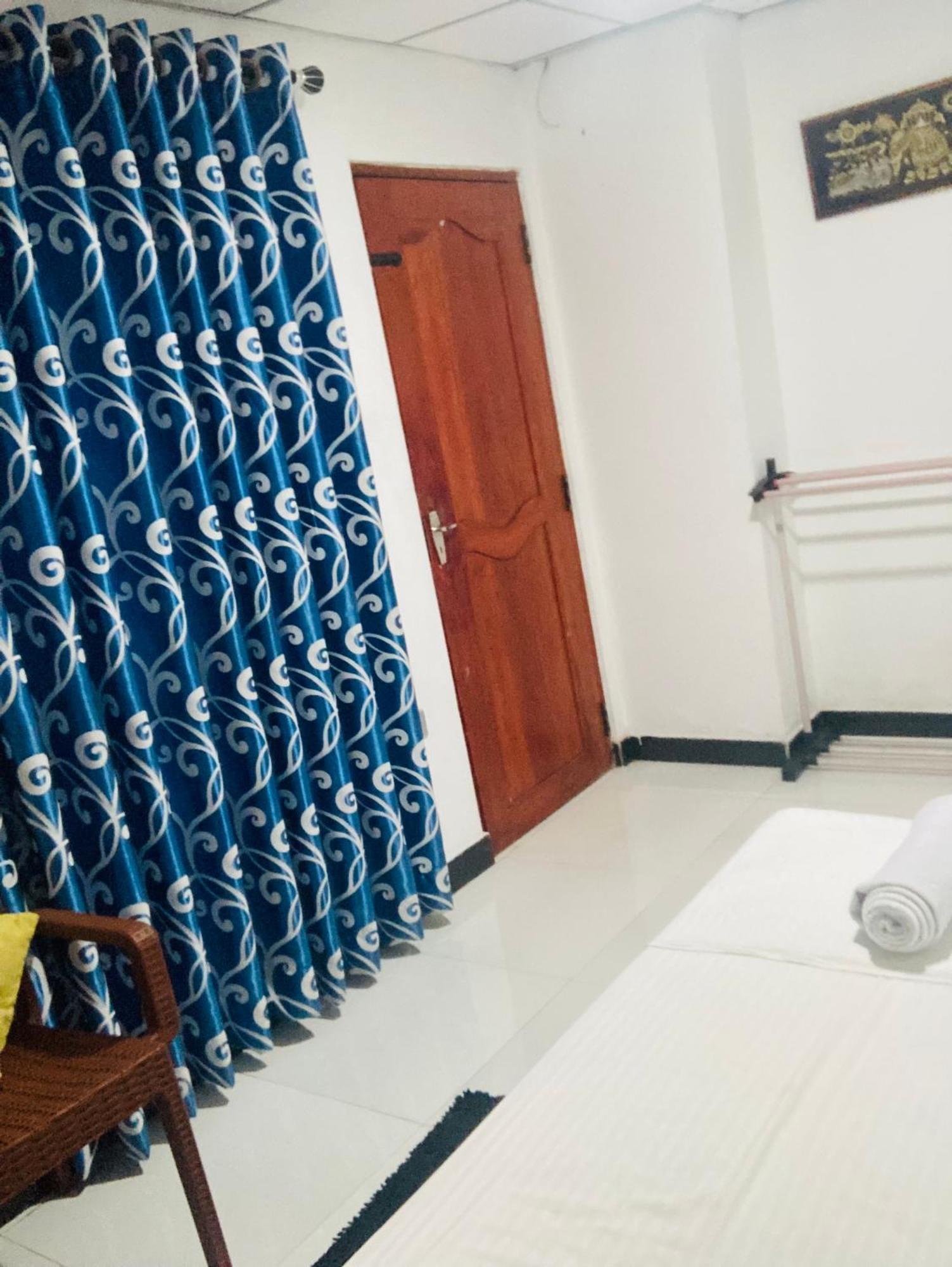 Malee Homestay 폴로나루와 외부 사진