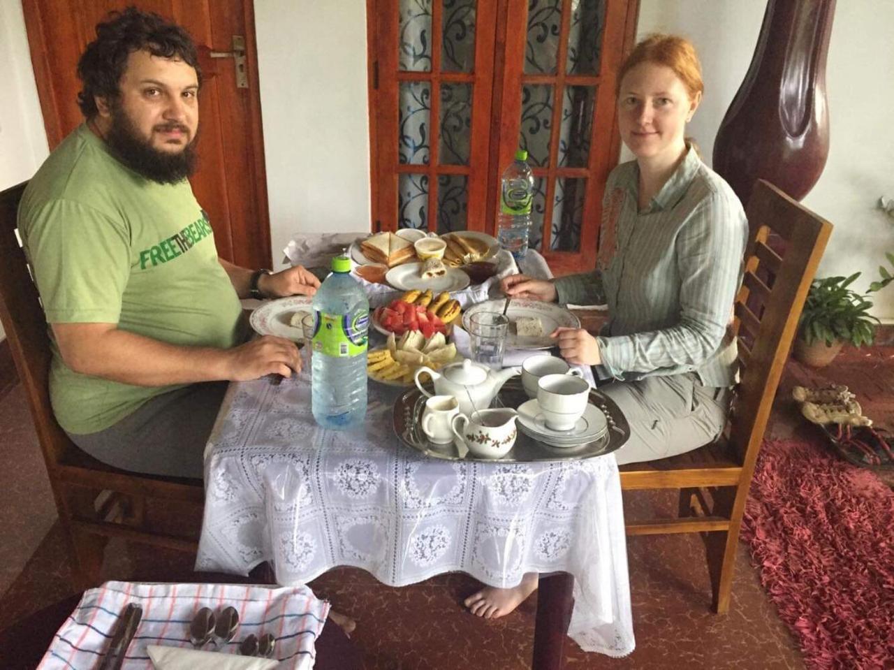 Malee Homestay 폴로나루와 외부 사진