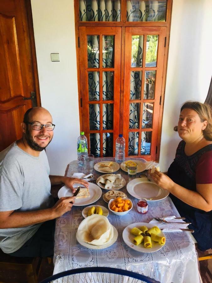 Malee Homestay 폴로나루와 외부 사진